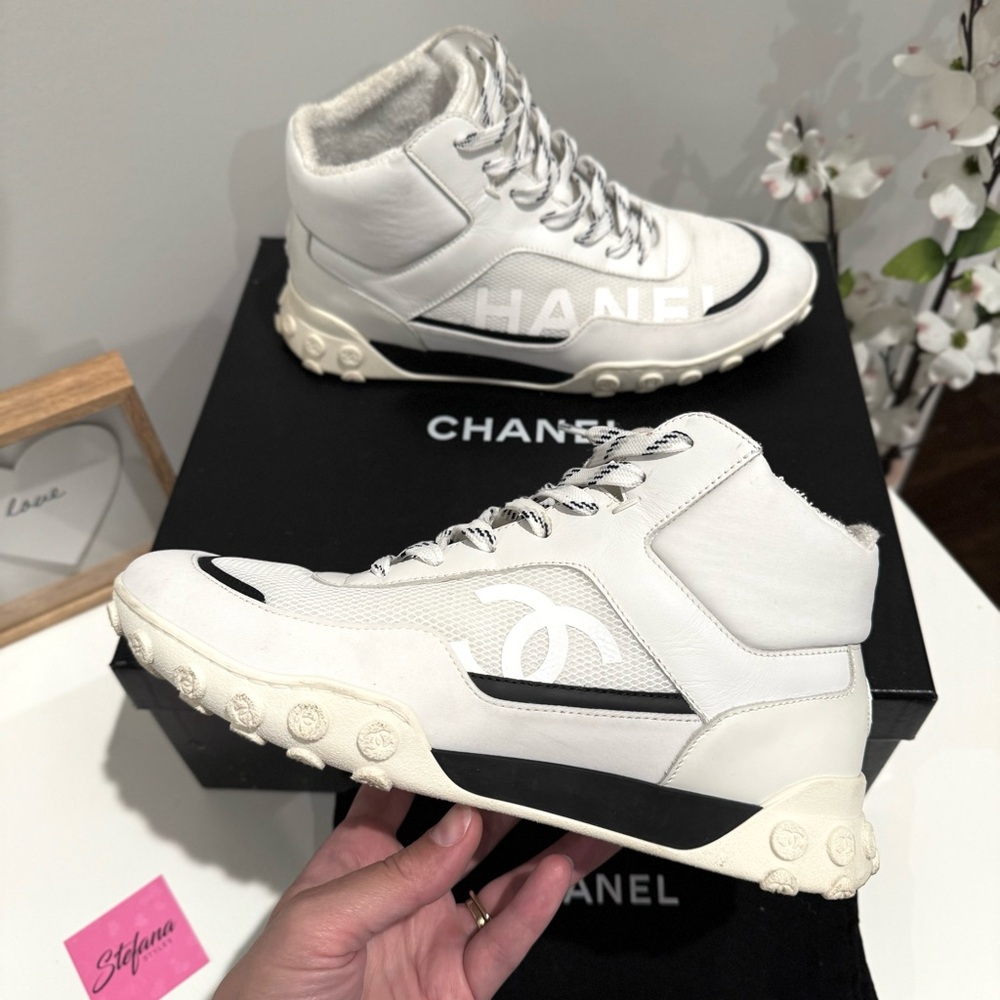 CHANEL White High-Top Sneakers - Picture 13 of 15